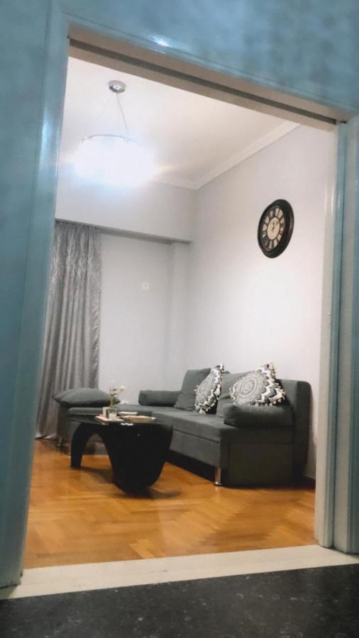 A Convenient Apartment In The Heart Of Αθήνα Εξωτερικό φωτογραφία