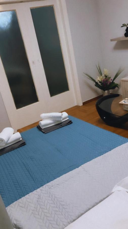 A Convenient Apartment In The Heart Of Αθήνα Εξωτερικό φωτογραφία