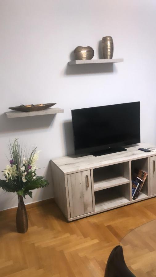 A Convenient Apartment In The Heart Of Αθήνα Εξωτερικό φωτογραφία