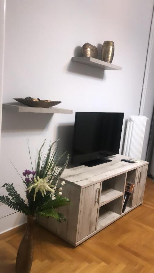 A Convenient Apartment In The Heart Of Αθήνα Εξωτερικό φωτογραφία